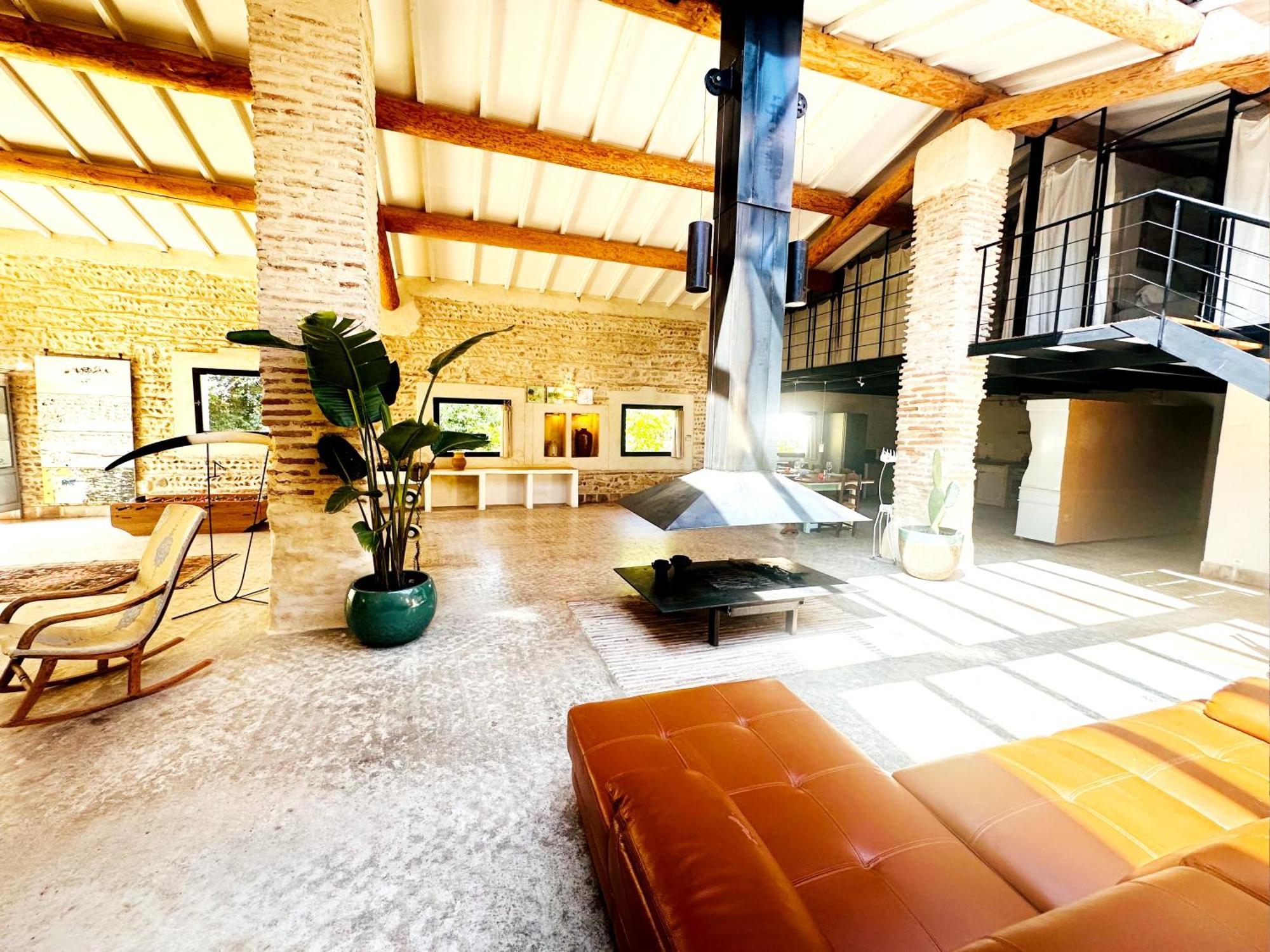 Magnifique Loft - Piscine - Tennis - Babyfoot Nîmes Exterior photo