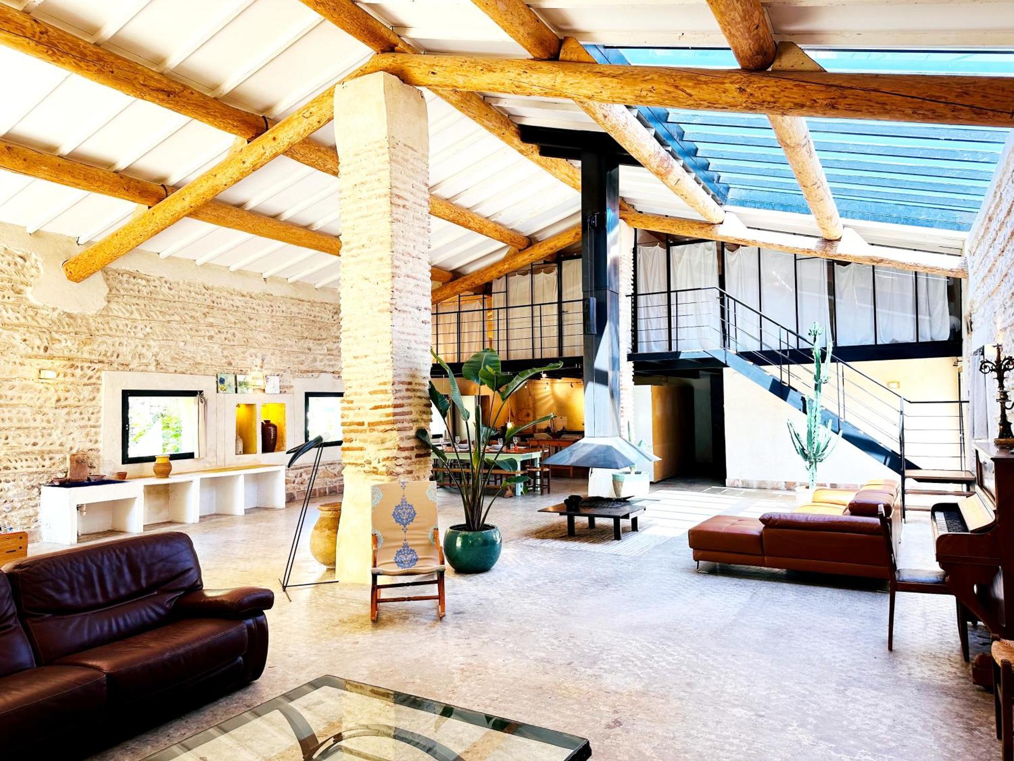 Magnifique Loft - Piscine - Tennis - Babyfoot Nîmes Exterior photo